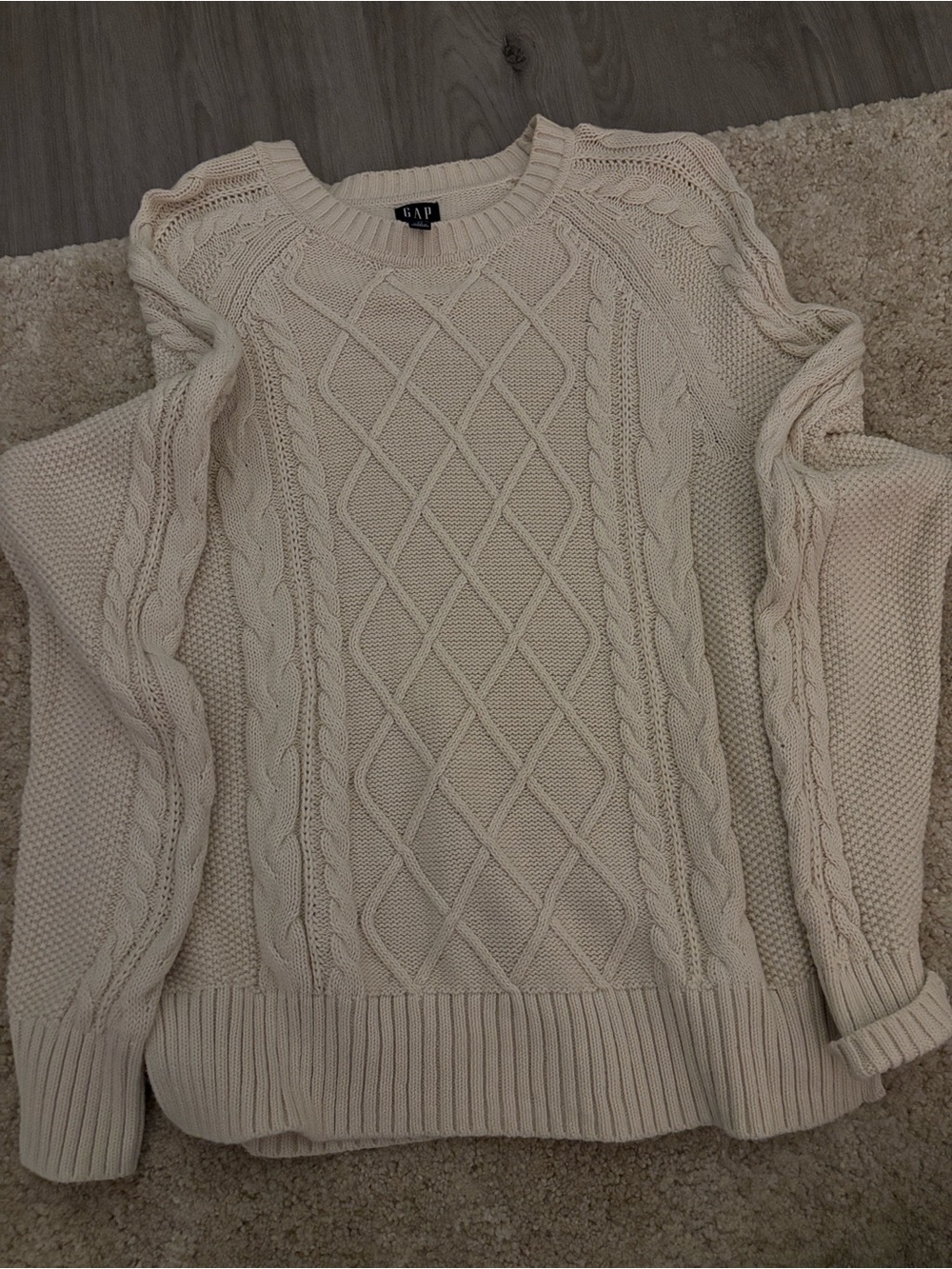GAP Cream Cable Knit Crew Sweater